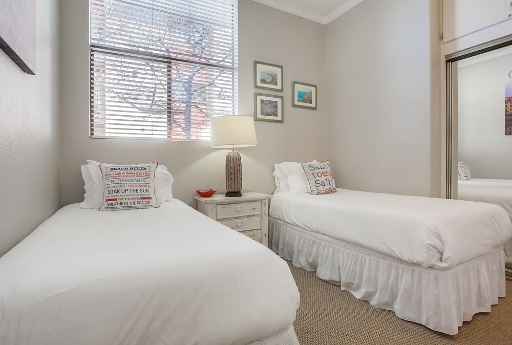 Virtual tour photo 37 of 48 for 3718 Bayside Walk