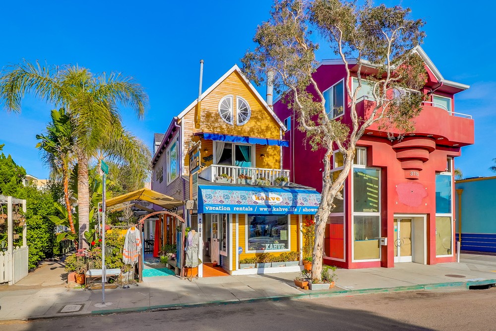 Virtual tour photo 1 of 76 for 3719 Mission Blvd