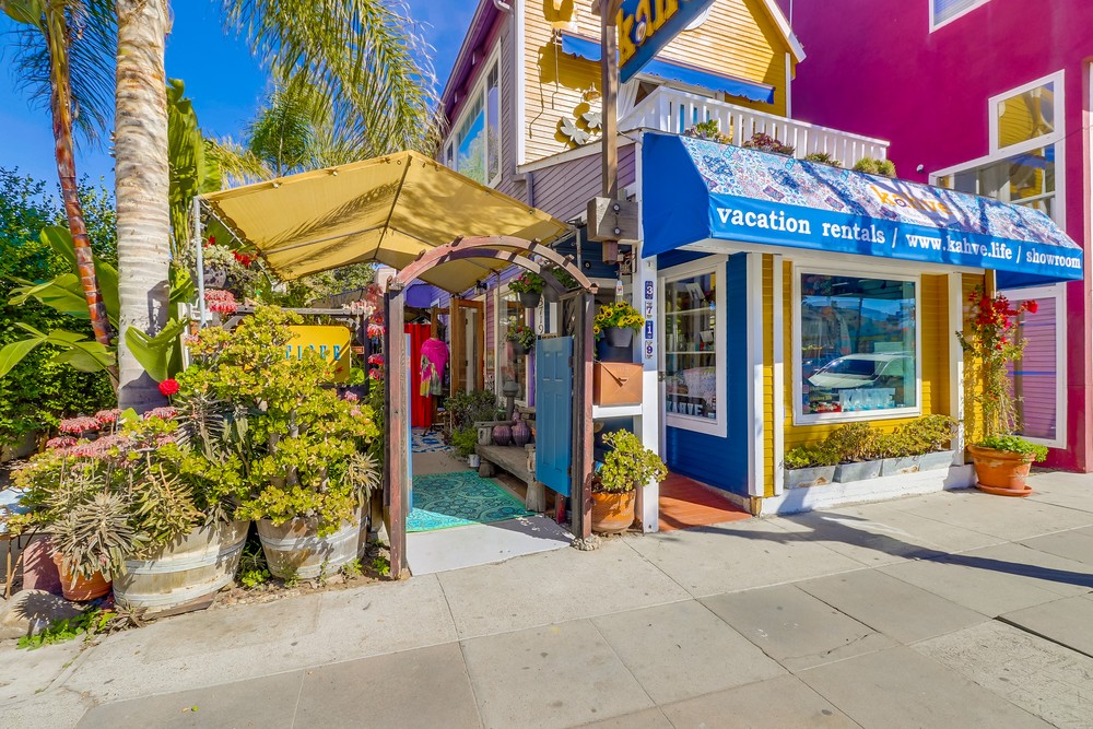 Virtual tour photo 6 of 76 for 3719 Mission Blvd