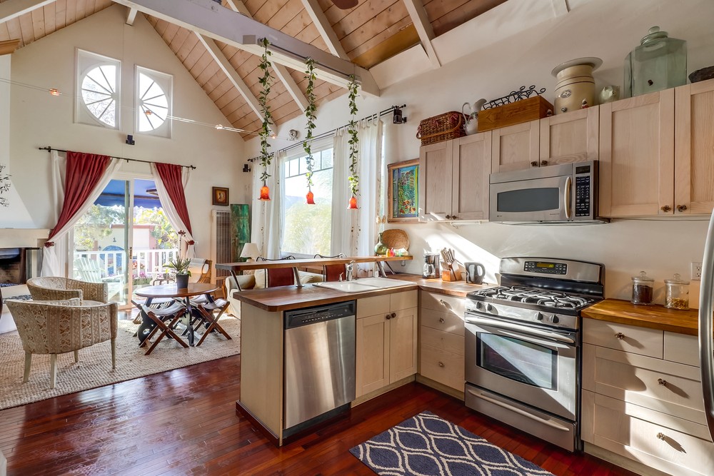 Virtual tour photo 48 of 76 for 3719 Mission Blvd