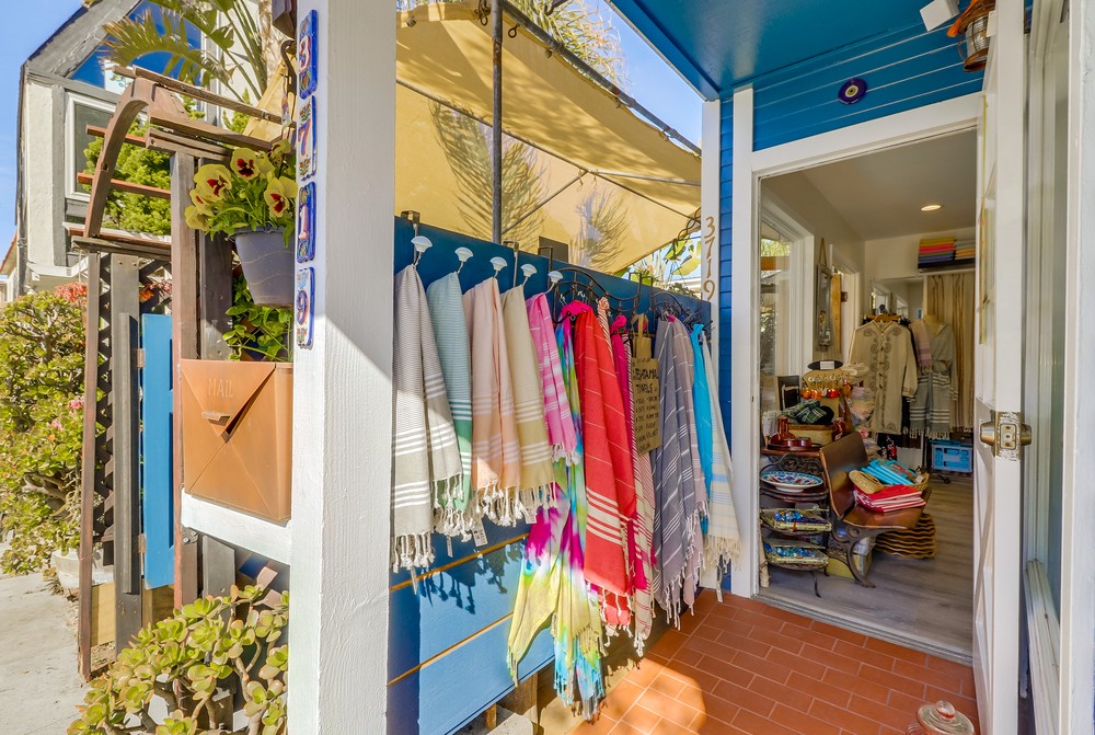 Virtual tour photo 64 of 76 for 3719 Mission Blvd