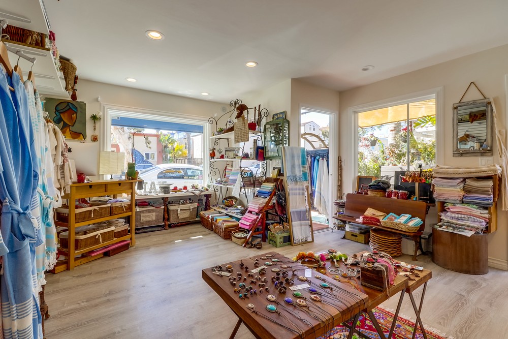 Virtual tour photo 70 of 76 for 3719 Mission Blvd