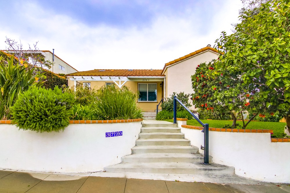 Virtual tour photo 3 of 50 for 3720 Wawona Dr