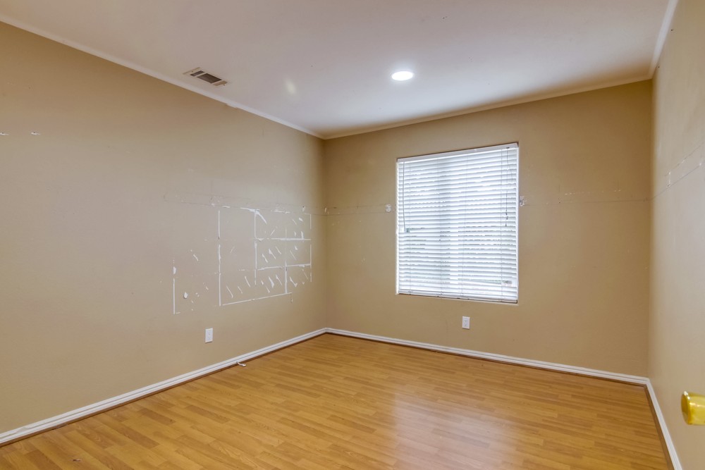 Virtual tour photo 27 of 50 for 3720 Wawona Dr