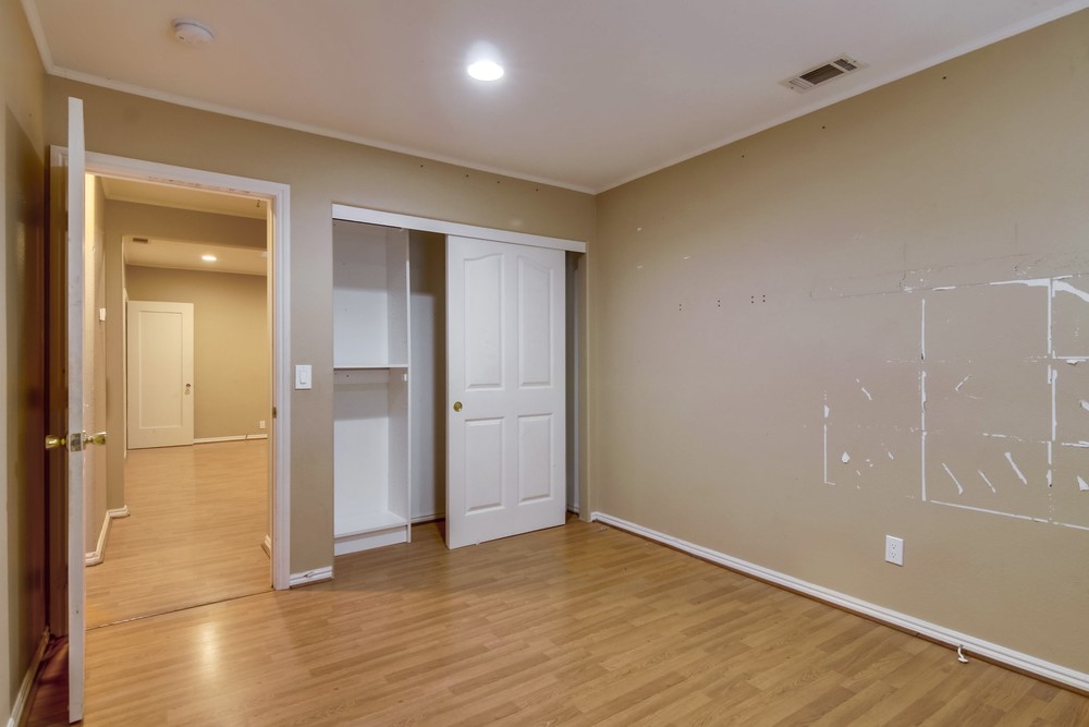 Virtual tour photo 28 of 50 for 3720 Wawona Dr