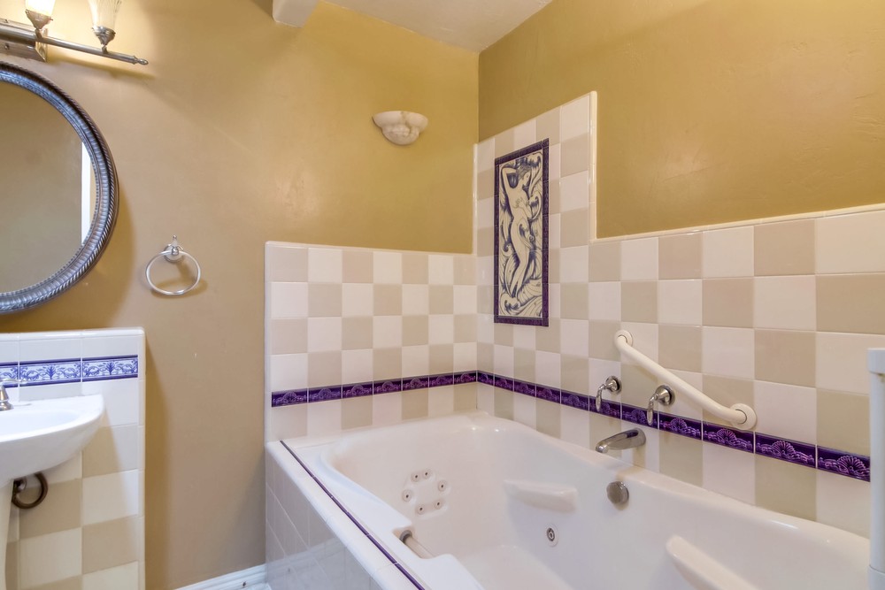 Virtual tour photo 39 of 50 for 3720 Wawona Dr