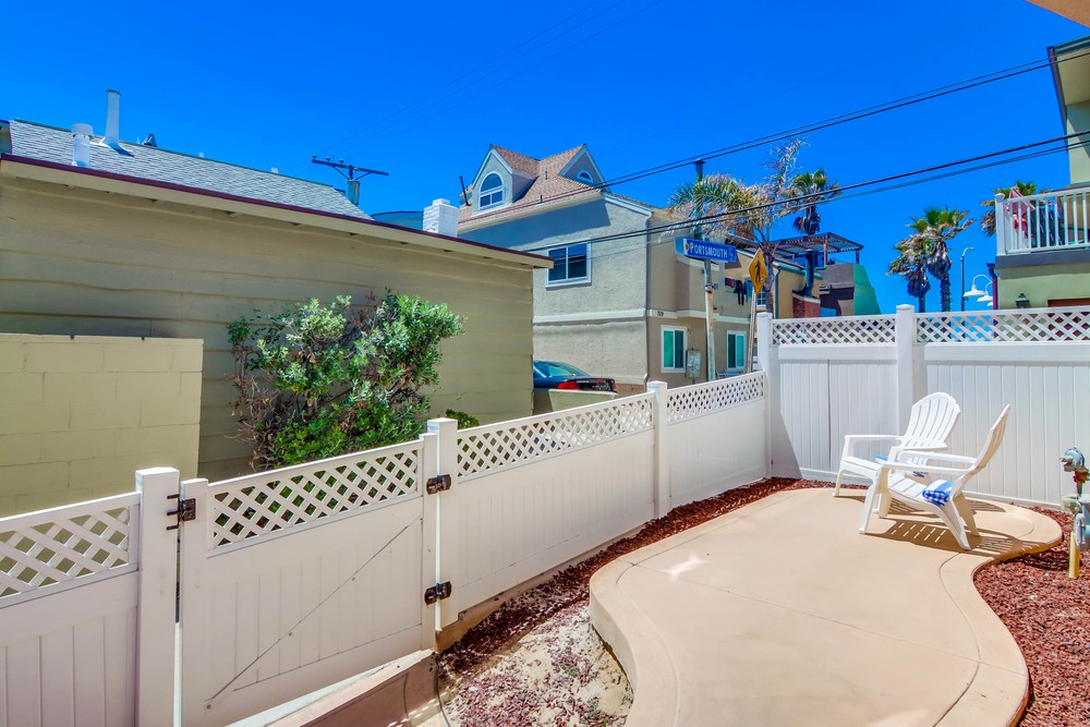 Virtual tour photo 6 of 62 for 3721 Strandway