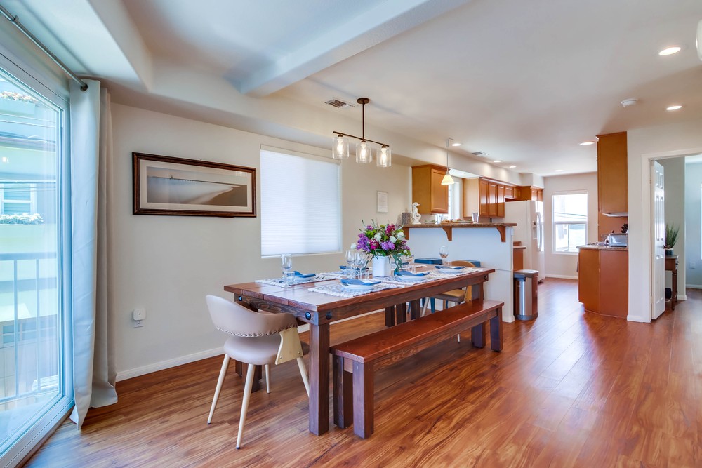 Virtual tour photo 12 of 62 for 3721 Strandway