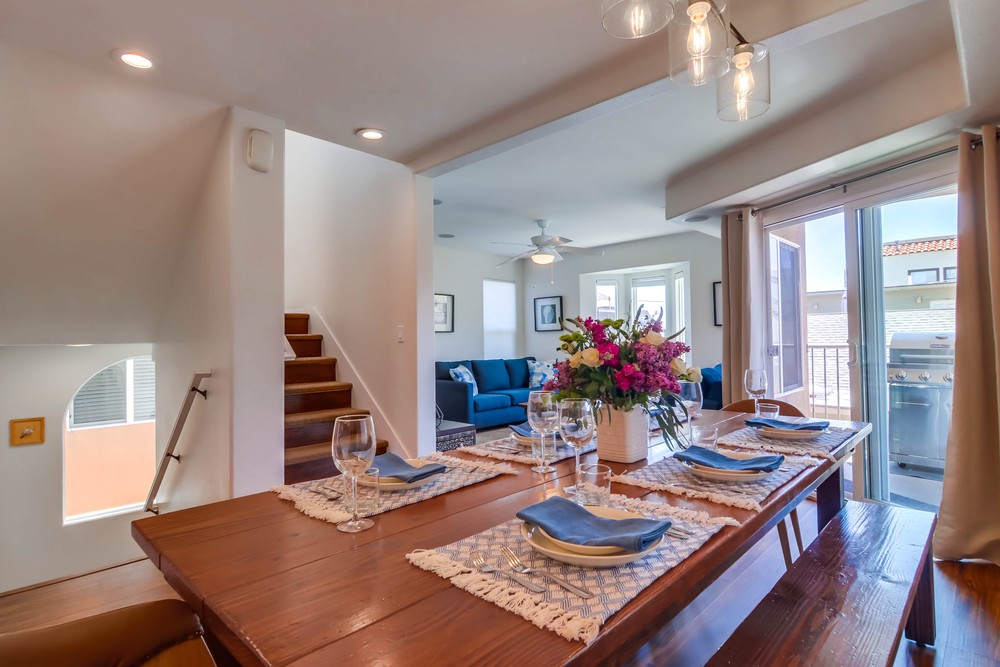Virtual tour photo 15 of 62 for 3721 Strandway