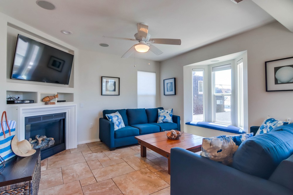 Virtual tour photo 16 of 62 for 3721 Strandway