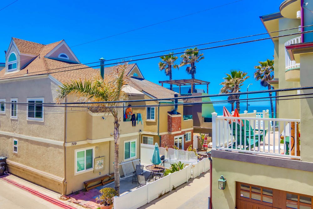 Virtual tour photo 26 of 62 for 3721 Strandway