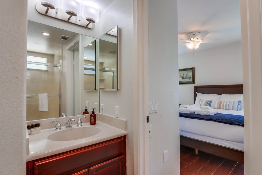 Virtual tour photo 60 of 62 for 3721 Strandway