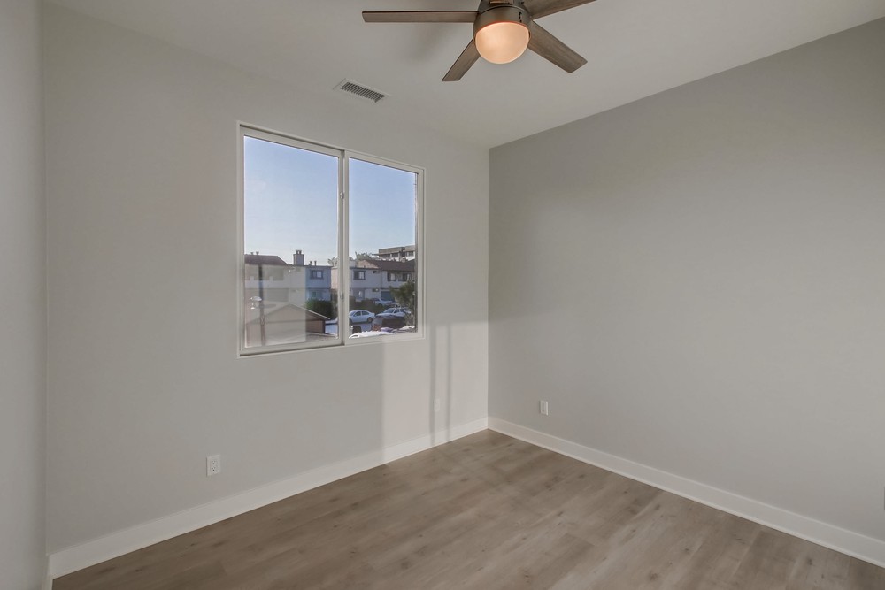Virtual tour photo 42 of 70 for 3722 Boundary St