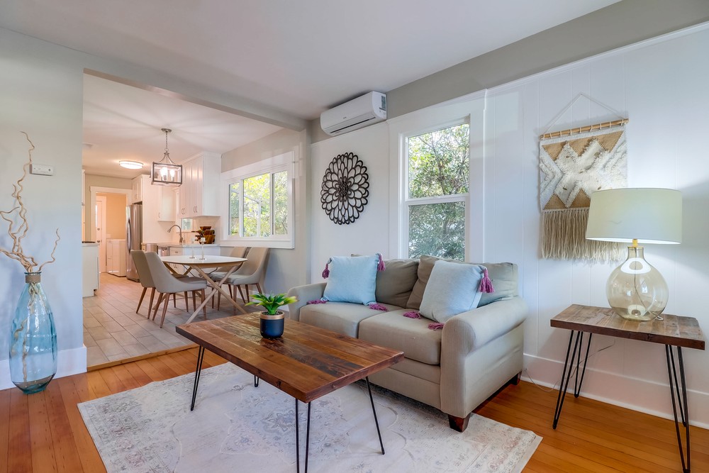 Virtual tour photo 12 of 41 for 3724 Bancroft st