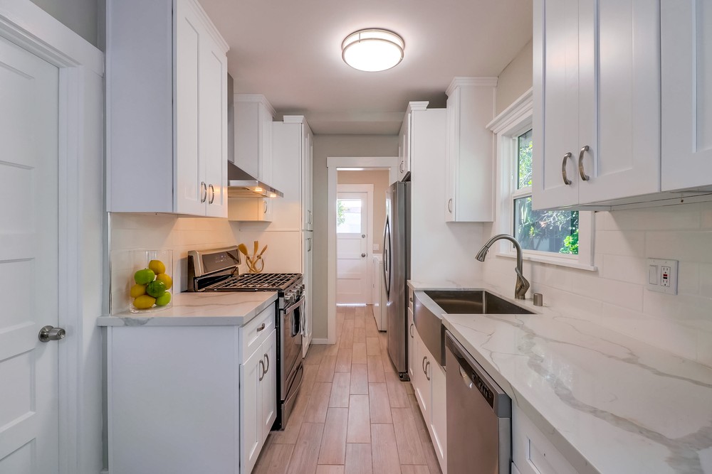 Virtual tour photo 22 of 41 for 3724 Bancroft st