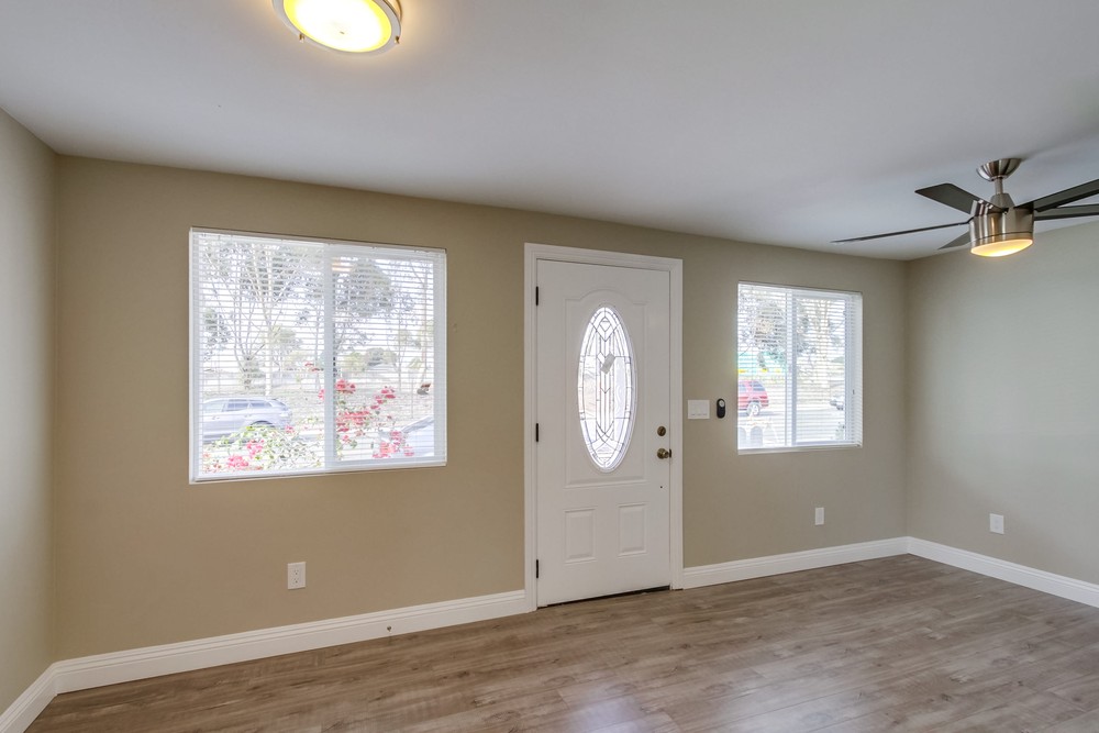 Virtual tour photo 7 of 33 for 3727 Central Ave