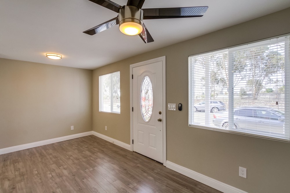 Virtual tour photo 8 of 33 for 3727 Central Ave