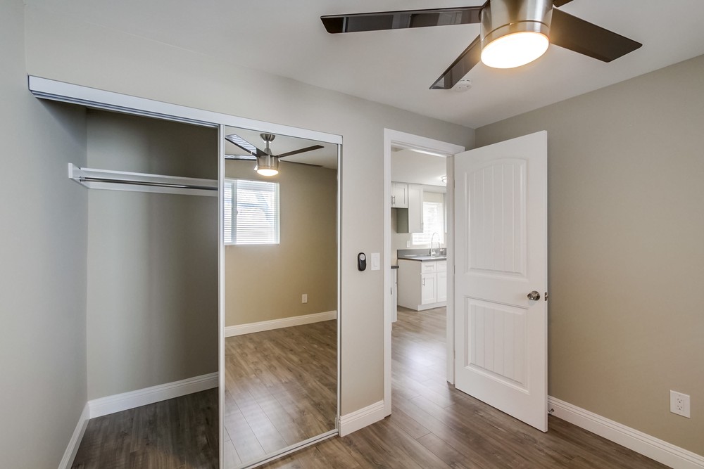 Virtual tour photo 15 of 33 for 3727 Central Ave