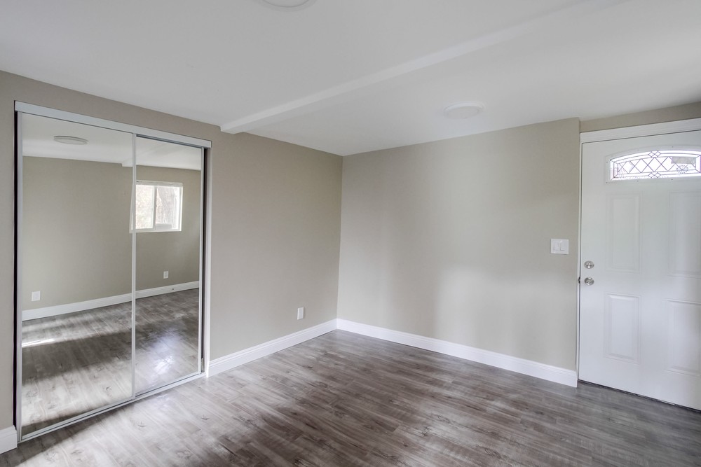 Virtual tour photo 29 of 33 for 3727 Central Ave