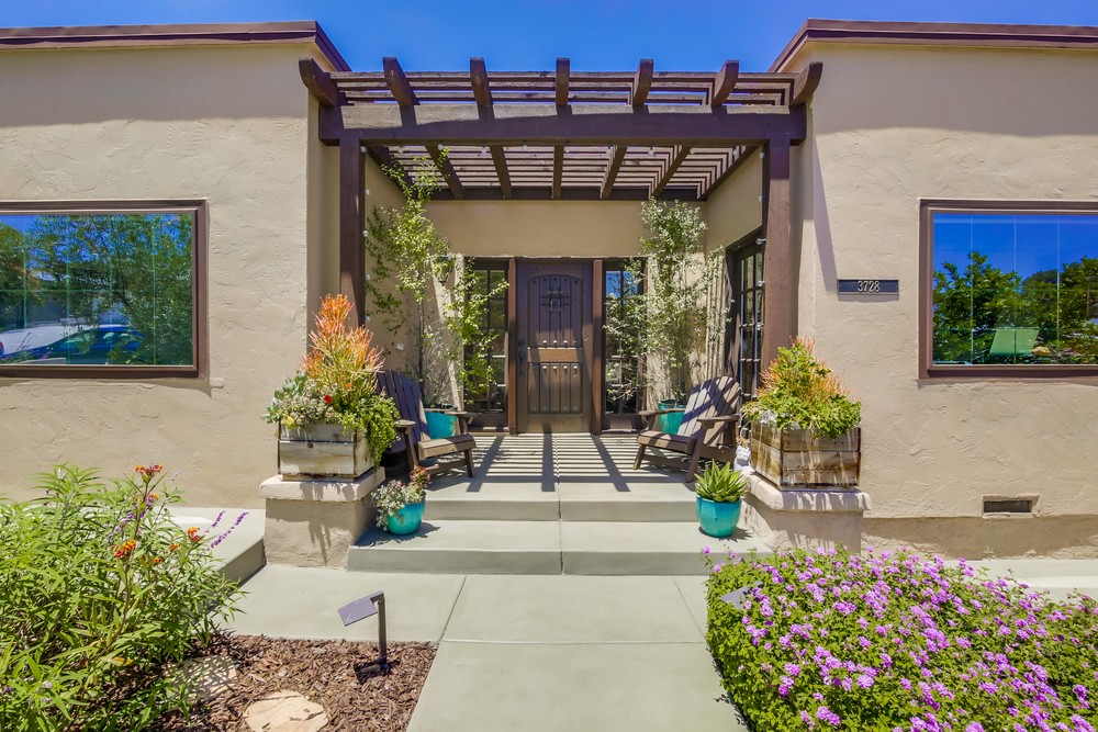 Virtual tour photo 6 of 67 for 3728 Louisiana St