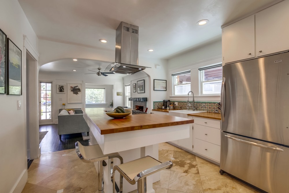 Virtual tour photo 17 of 67 for 3728 Louisiana St