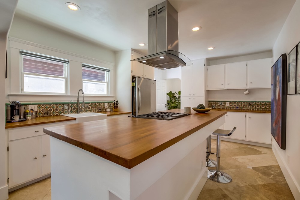 Virtual tour photo 22 of 67 for 3728 Louisiana St