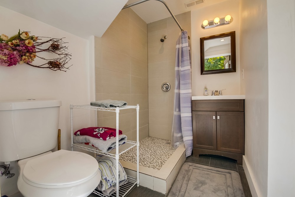 Virtual tour photo 52 of 67 for 3728 Louisiana St