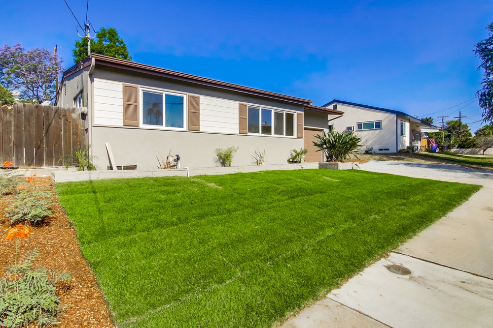 Virtual tour photo 4 of 49 for 3730 Aragon Dr