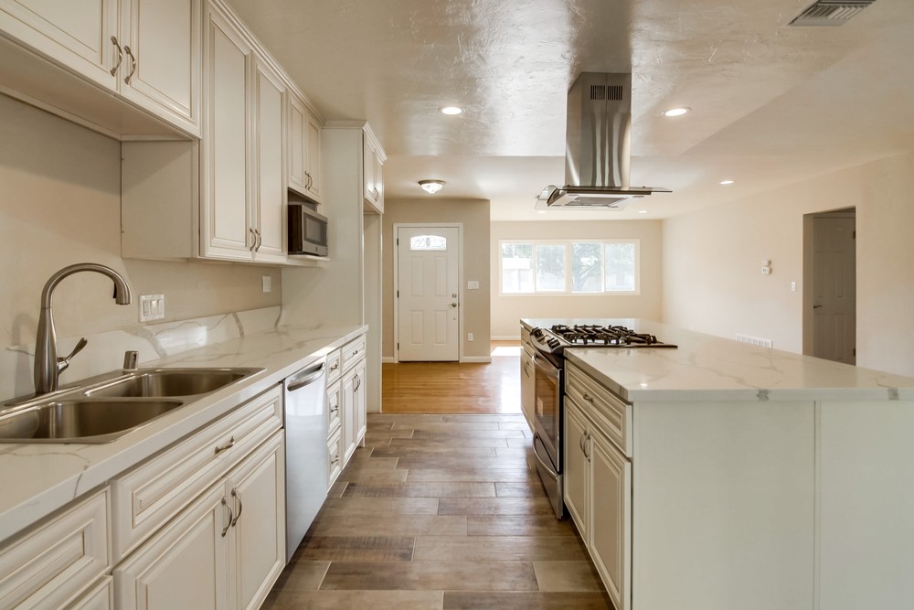 Virtual tour photo 17 of 49 for 3730 Aragon Dr