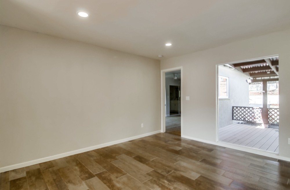 Virtual tour photo 25 of 49 for 3730 Aragon Dr