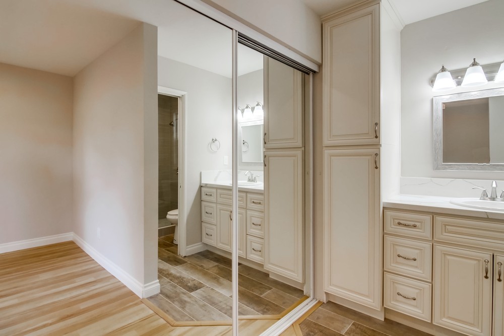 Virtual tour photo 30 of 49 for 3730 Aragon Dr