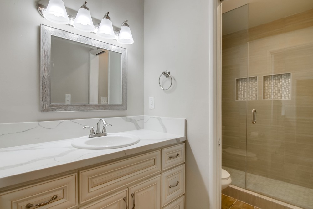 Virtual tour photo 31 of 49 for 3730 Aragon Dr