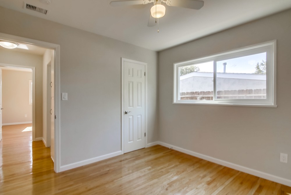 Virtual tour photo 37 of 49 for 3730 Aragon Dr