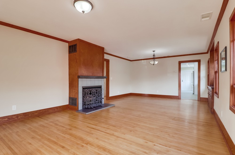 Virtual tour photo 7 of 66 for 3730 Bancroft St