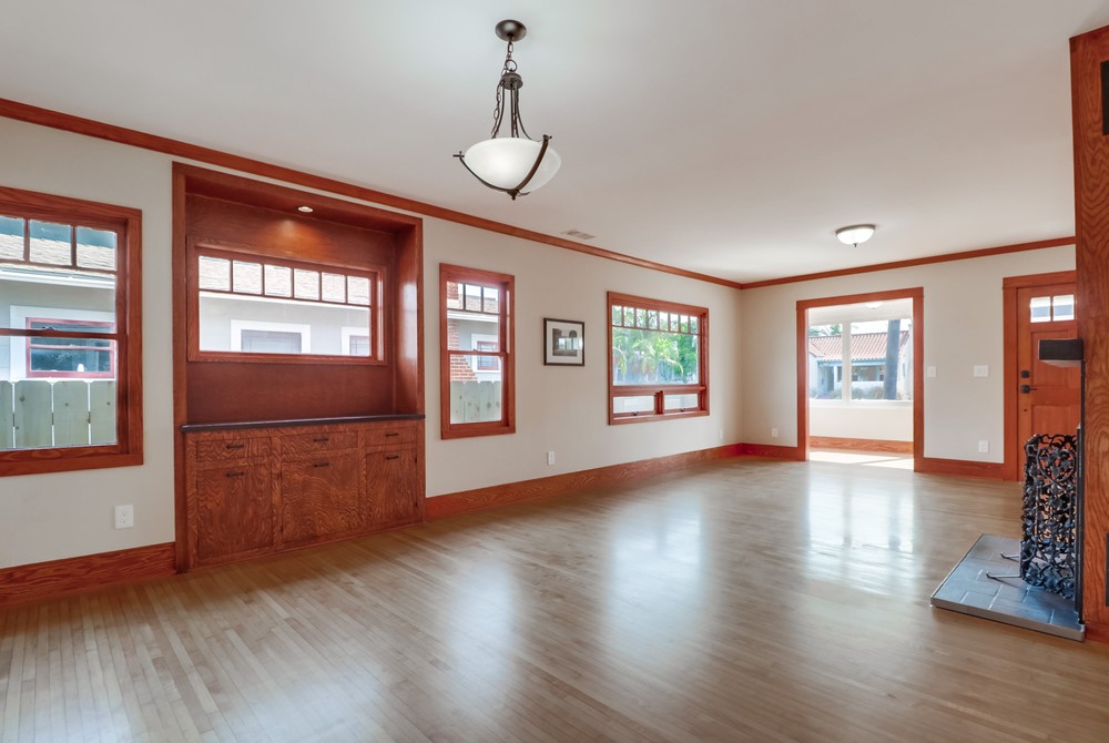 Virtual tour photo 12 of 66 for 3730 Bancroft St