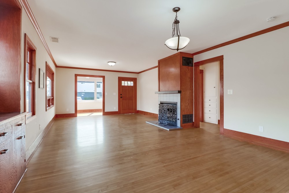 Virtual tour photo 13 of 66 for 3730 Bancroft St
