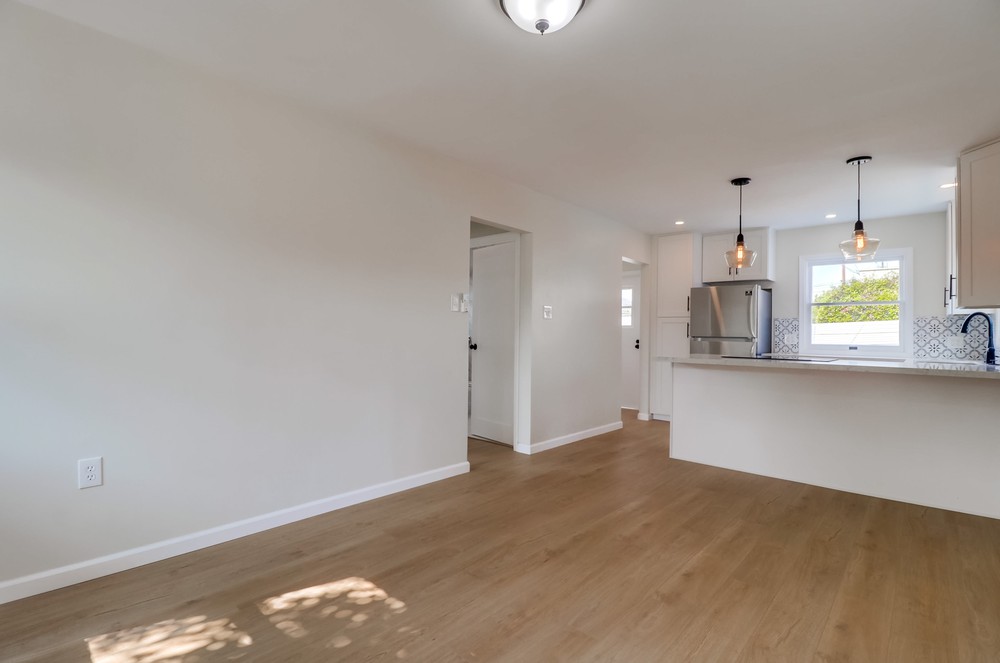 Virtual tour photo 36 of 66 for 3730 Bancroft St