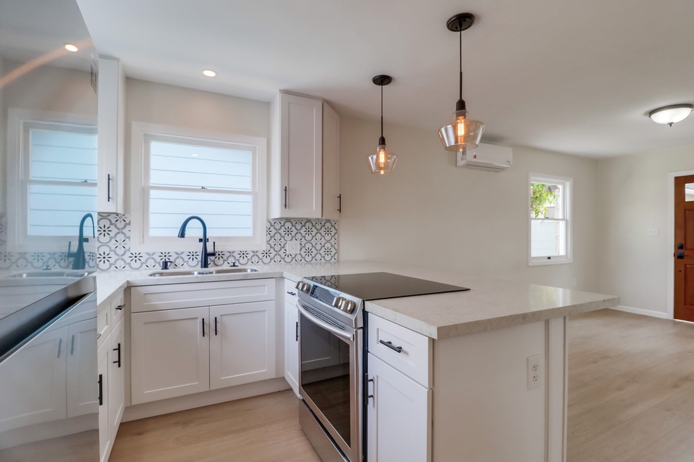 Virtual tour photo 42 of 66 for 3730 Bancroft St