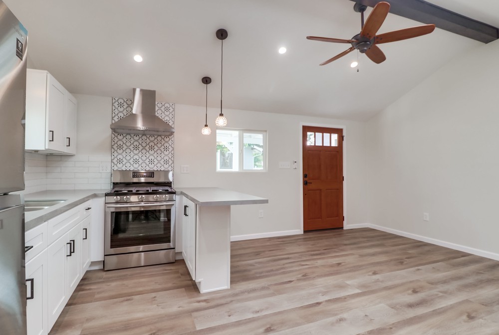 Virtual tour photo 60 of 66 for 3730 Bancroft St
