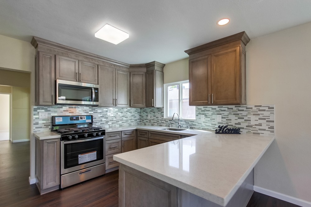 Virtual tour photo 14 of 47 for 3733 52nd St