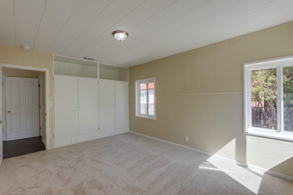 Virtual tour photo 21 of 47 for 3733 52nd St