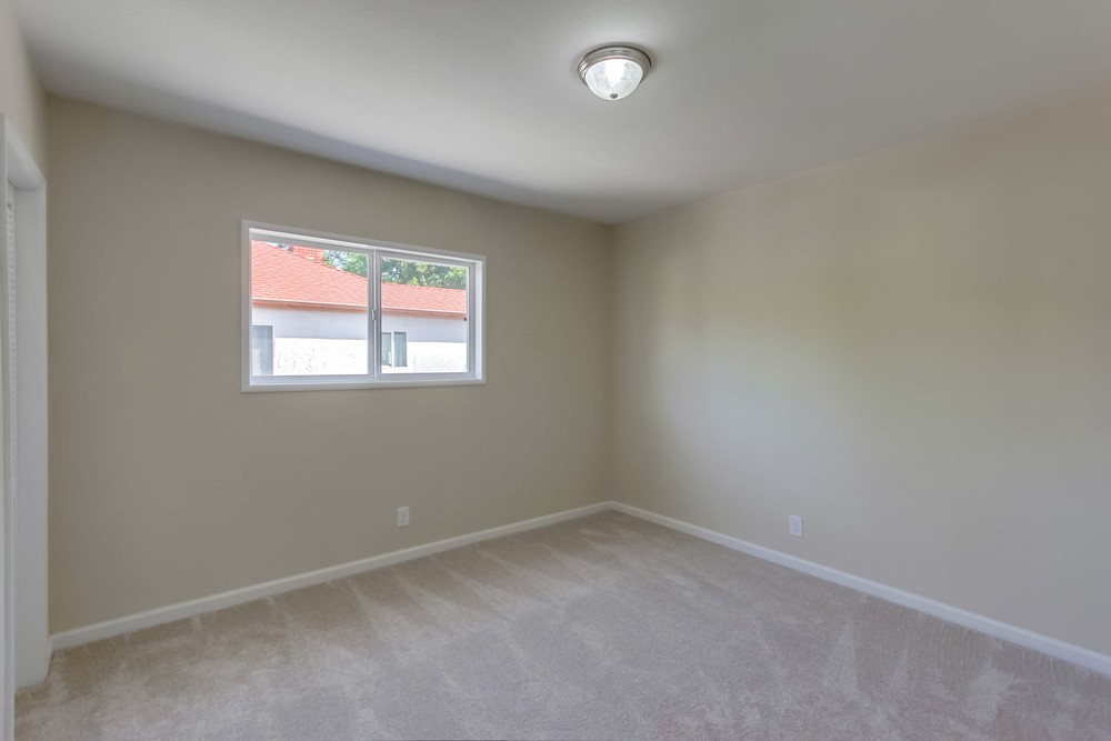 Virtual tour photo 27 of 47 for 3733 52nd St