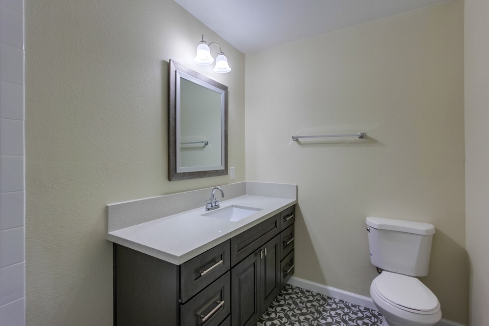 Virtual tour photo 30 of 47 for 3733 52nd St