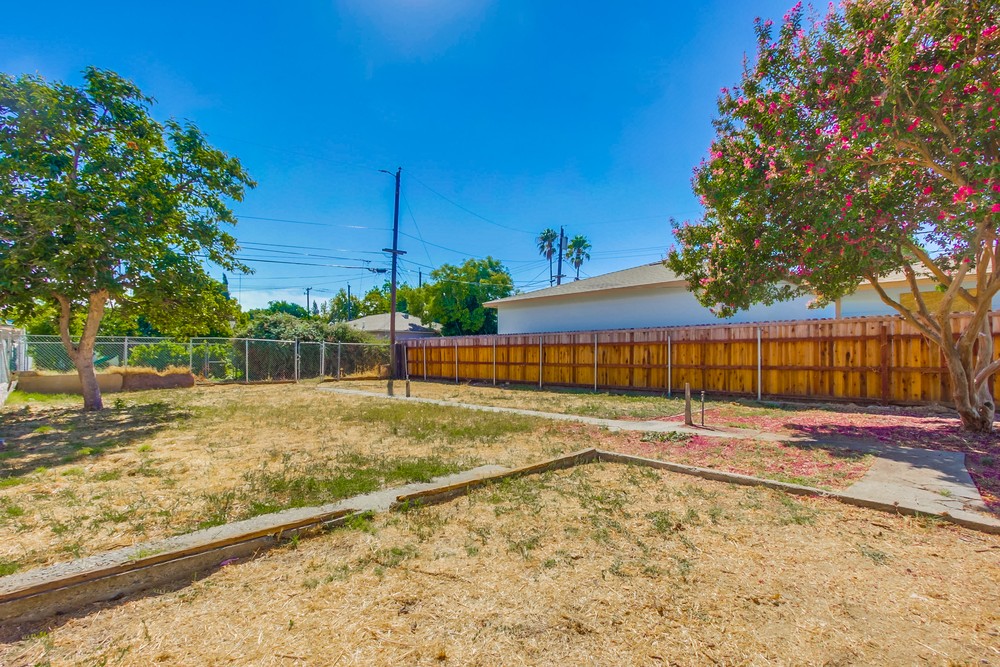 Virtual tour photo 40 of 47 for 3733 52nd St