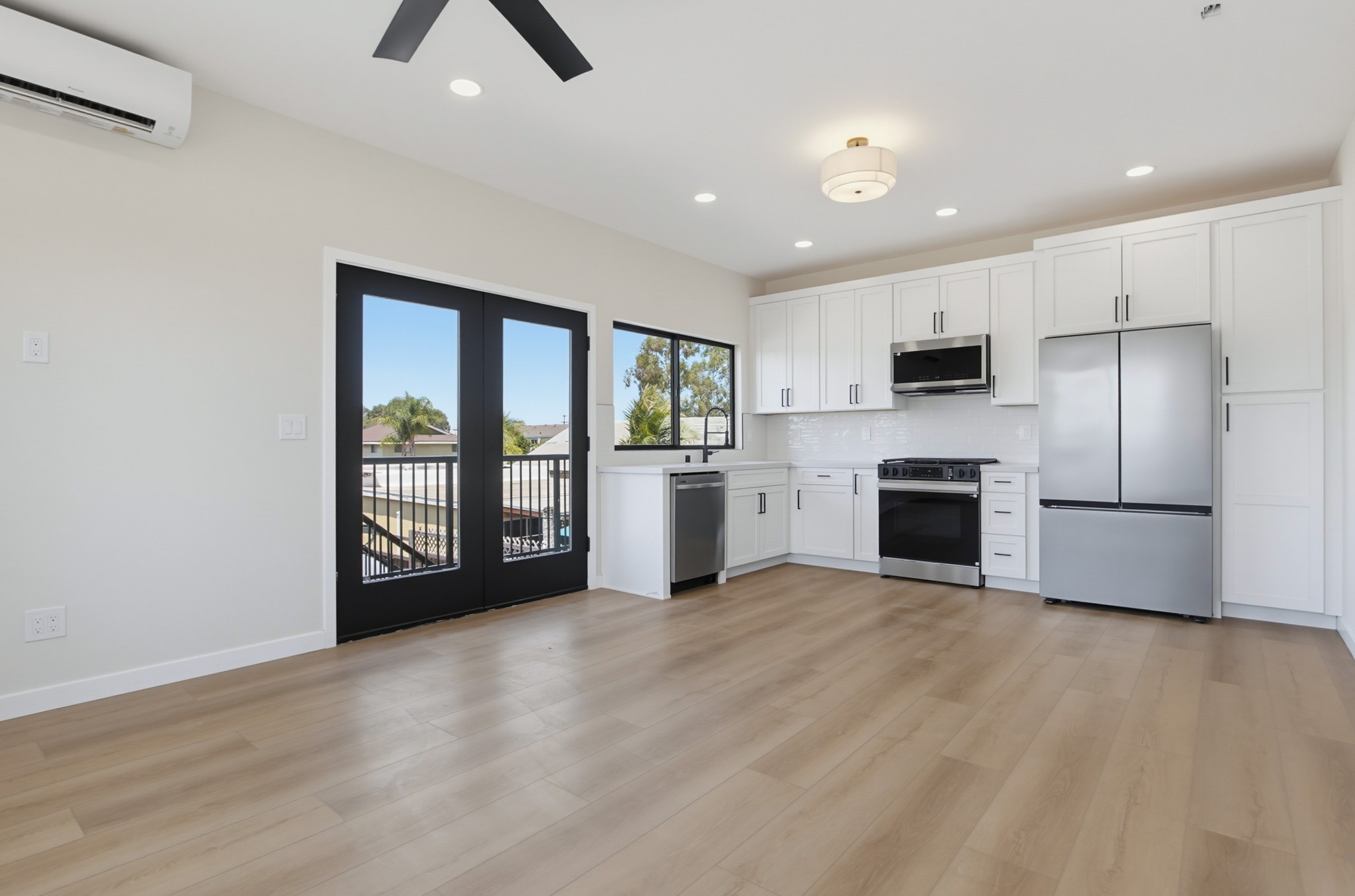 Virtual tour photo 12 of 41 for 3735 35th St