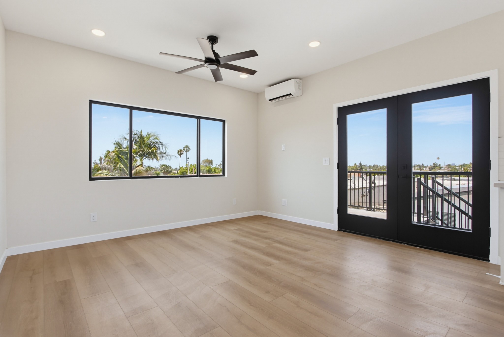 Virtual tour photo 18 of 41 for 3735 35th St