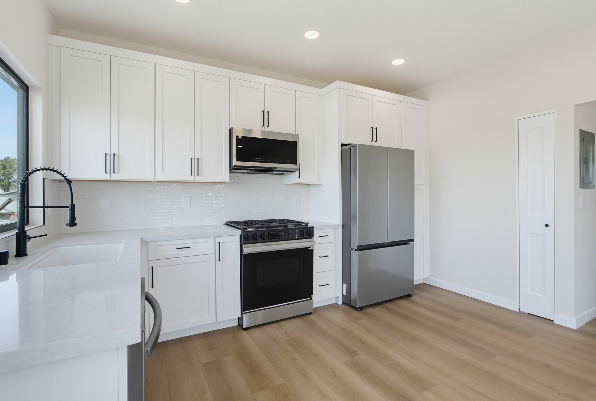 Virtual tour photo 27 of 41 for 3735 35th St