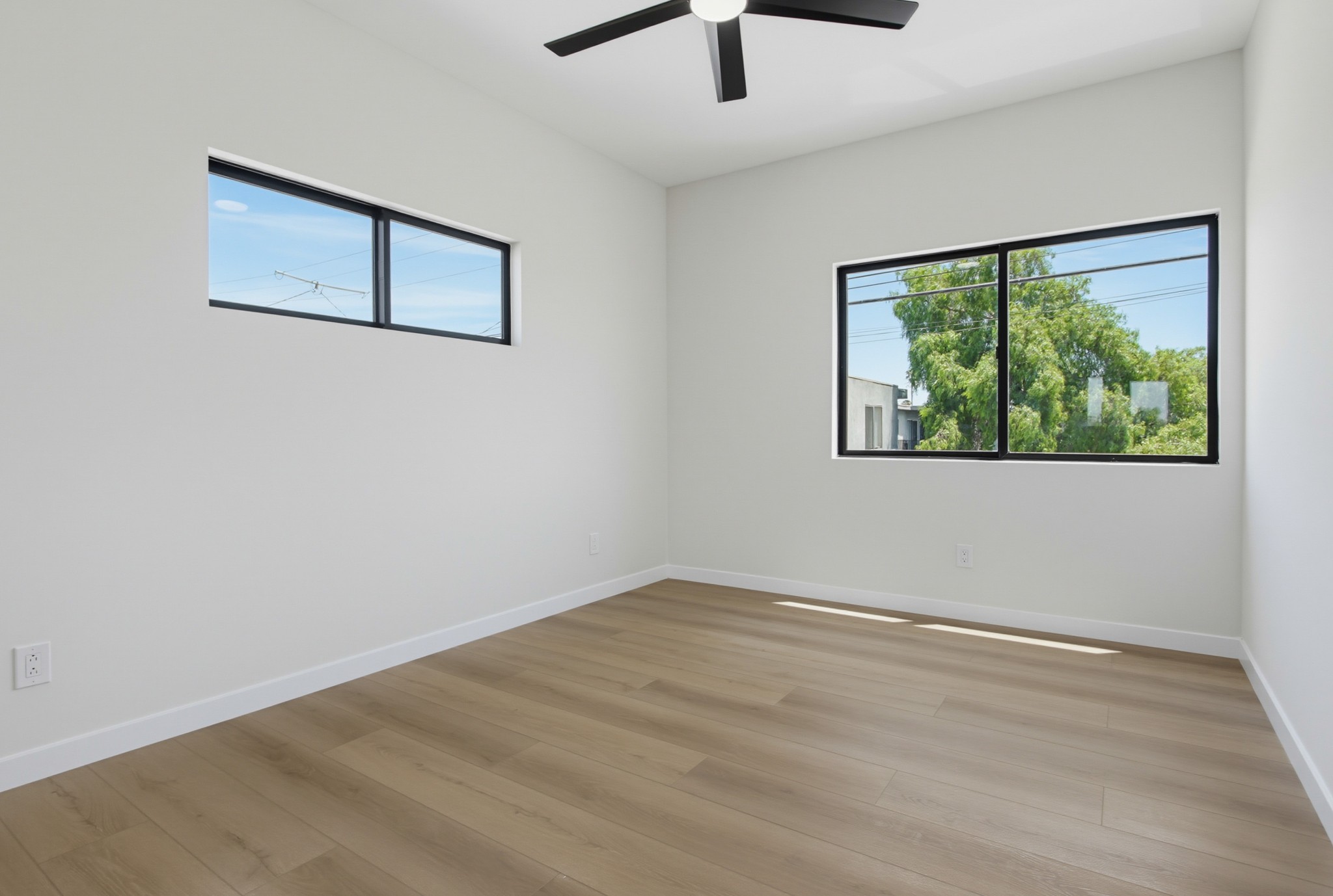 Virtual tour photo 36 of 41 for 3735 35th St