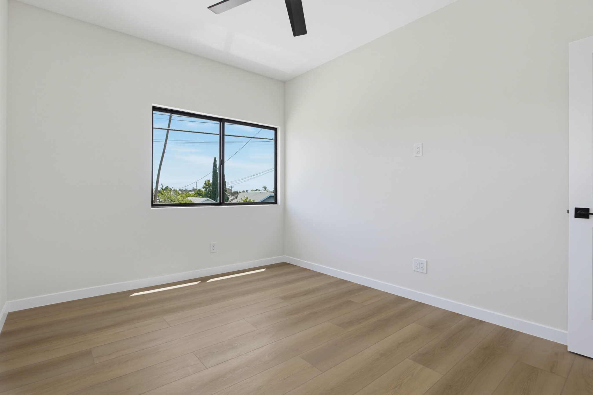 Virtual tour photo 37 of 41 for 3735 35th St