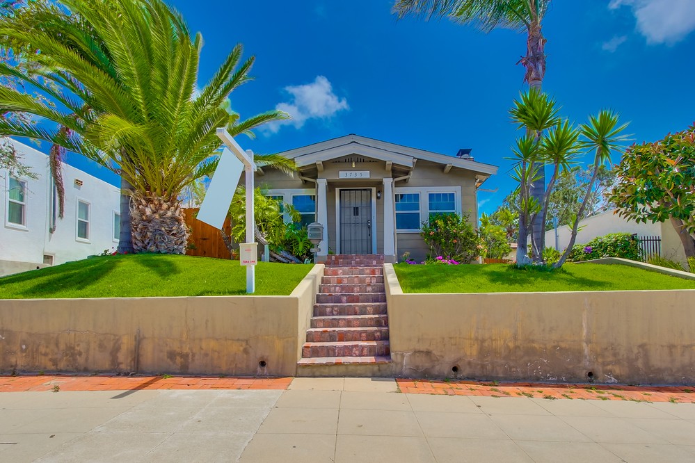 Virtual tour photo 1 of 30 for 3735 Alabama Street